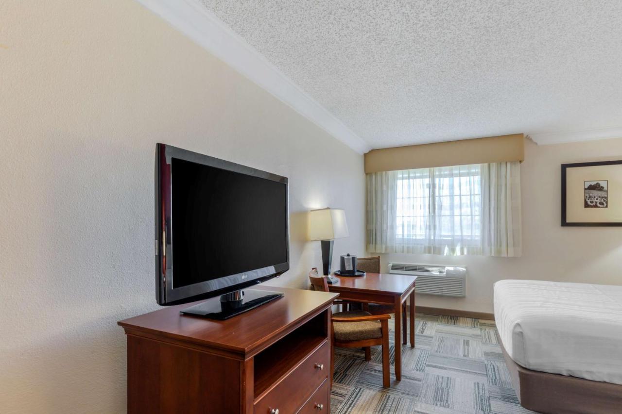 Best Western Plus Loveland Inn Exterior foto